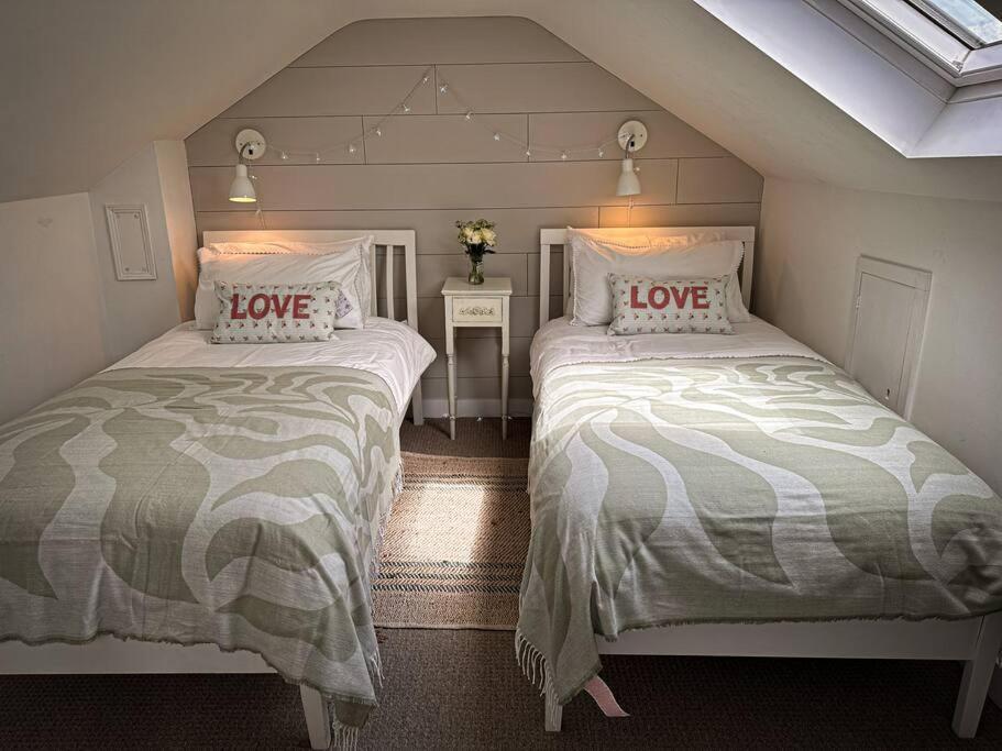 Stylish 3Br Cowes Cottage Close To The Waterfront Exterior foto